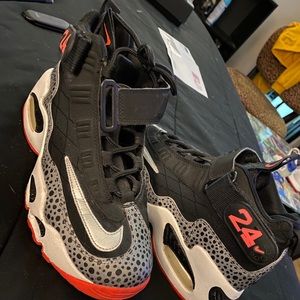 Nike Air Griffey SIZE 6y